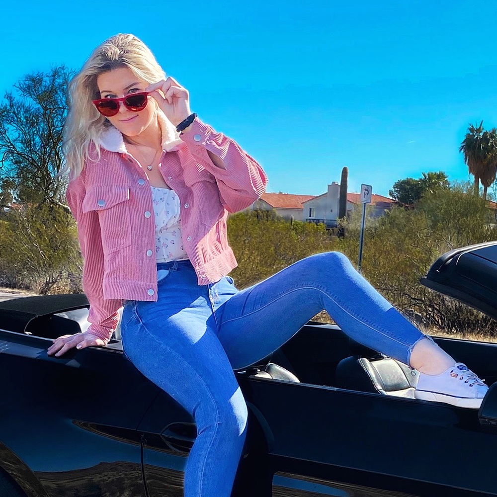 Meet your Posher, Alison